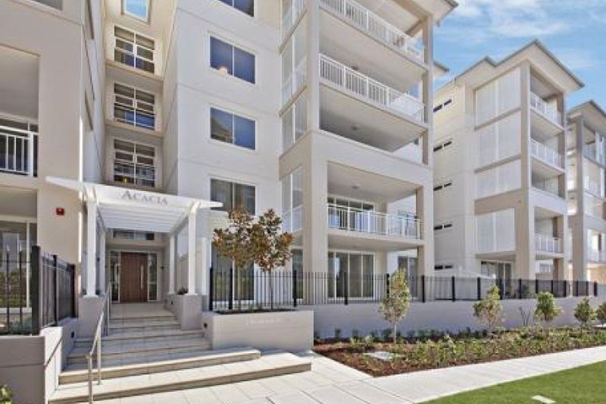 510 / 2 Peninsula Drive, Breakfast Point