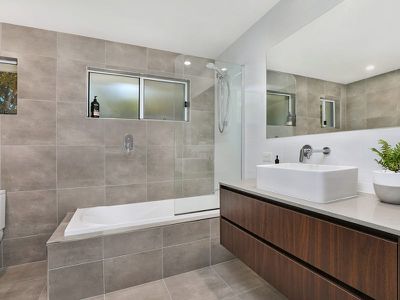 50 Palm Drive, Mooloolaba