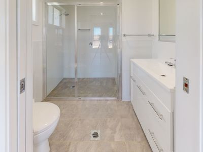 34 Hindmarsh Esplanade, Dubbo