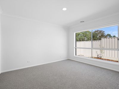 3 BOWYER-SMITH WAY, Leneva