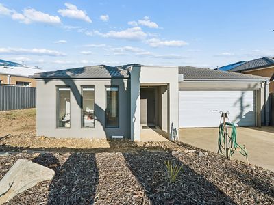 166 Tarcombe Road, Seymour
