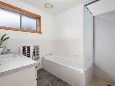 1 / 12 Mitchell Avenue, Rosetta