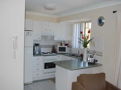 8 / 29 Park Road, Corrimal