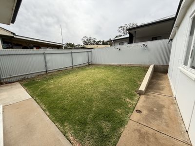 65 MacArthur Street, Griffith