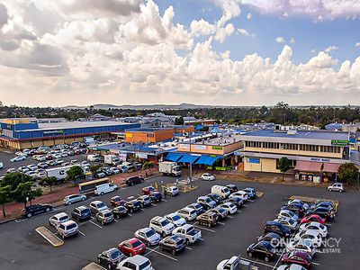 15 Parakeet St, Inala