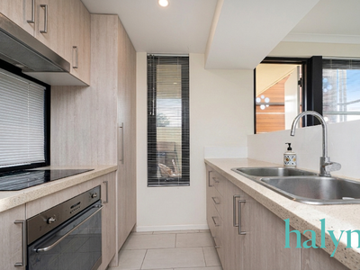 5 / 287 Walcott Street, North Perth