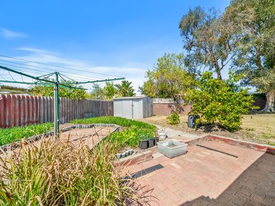 12 Placid Court, South Lake