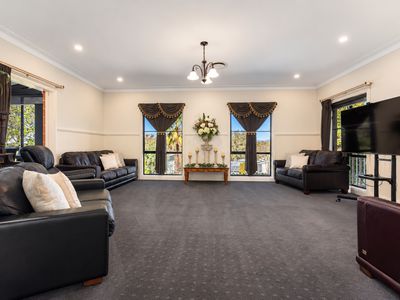1188 Padman Drive, West Albury