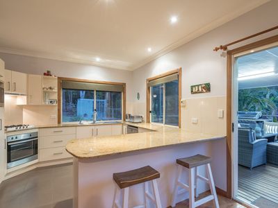 115 Cudgerie Drive, Black Mountain