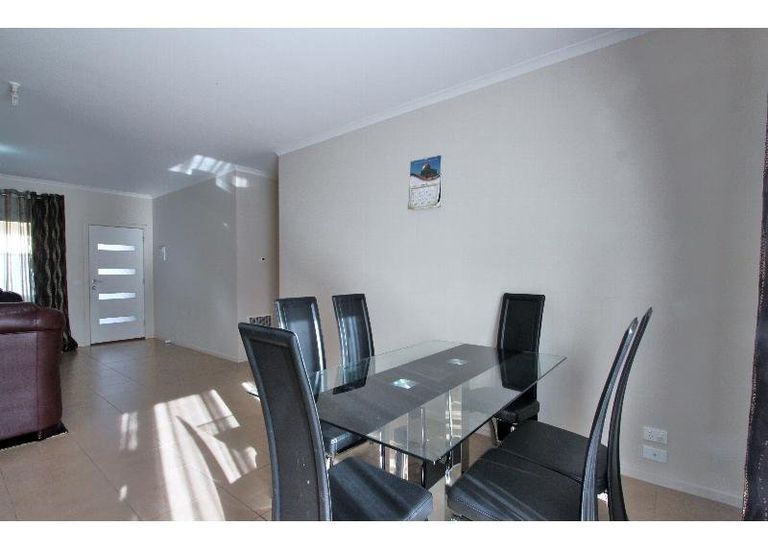 A / 40 Wattle Drive, Doveton