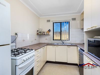 10 & 10a Matthew Cres, Blacktown