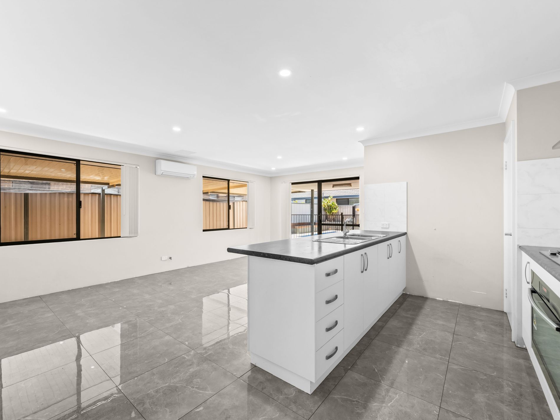 1 Tantagee Terrace, Southern River
