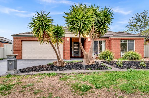 11 Ballybunion Avenue, Craigieburn