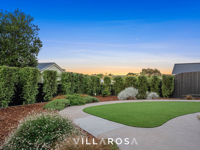 8 Lapin Grove, Wandana Heights