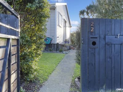 22 Bartlett Grove, Tawa