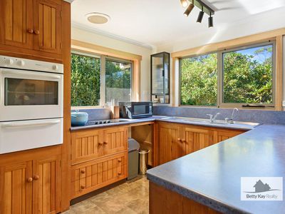 609 Mengha Road, Forest