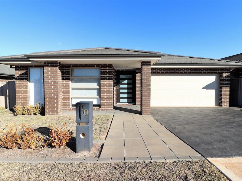 70 Springs Road, Spring Farm