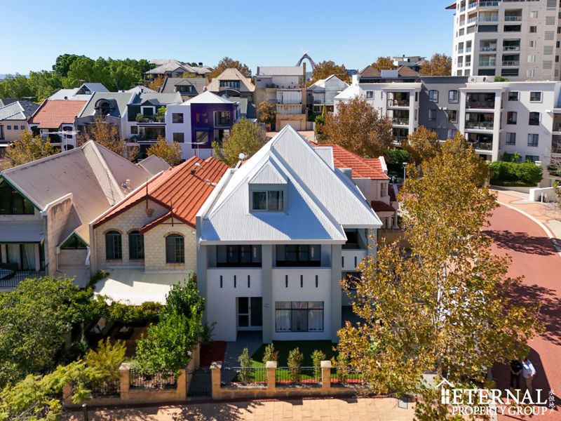 18 Haig Park Circle, East Perth