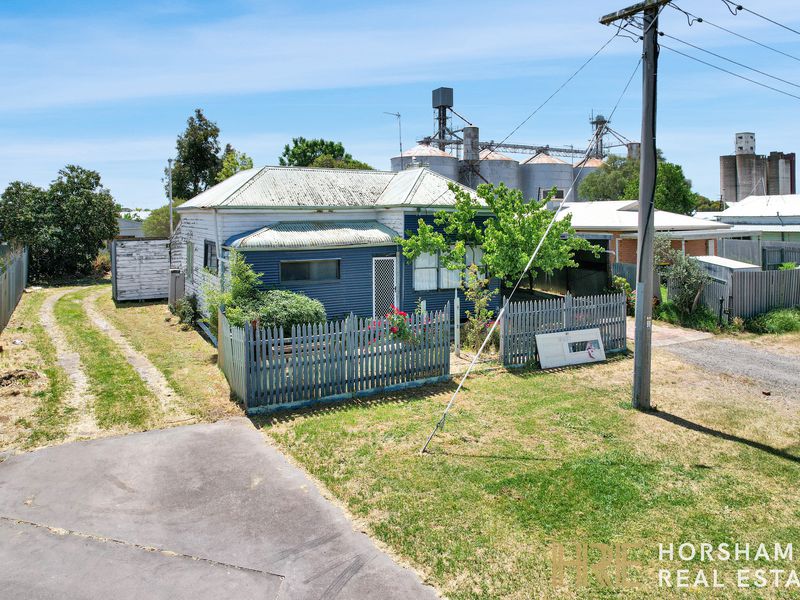 24 Millar Street, Horsham