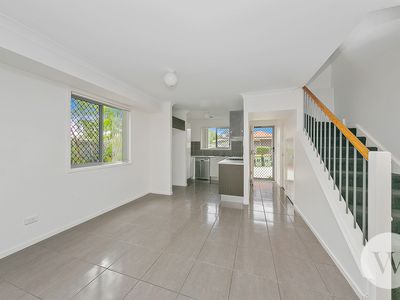 30 / 116  Albert Street, Goodna