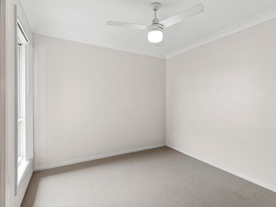 2/274 Long Street, South Toowoomba