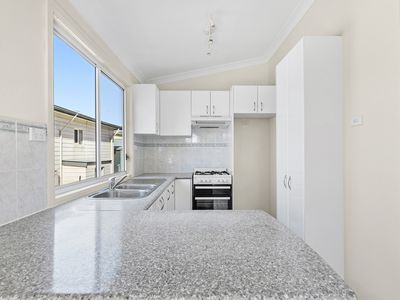 j15 / 48 Princes Highway, Narooma