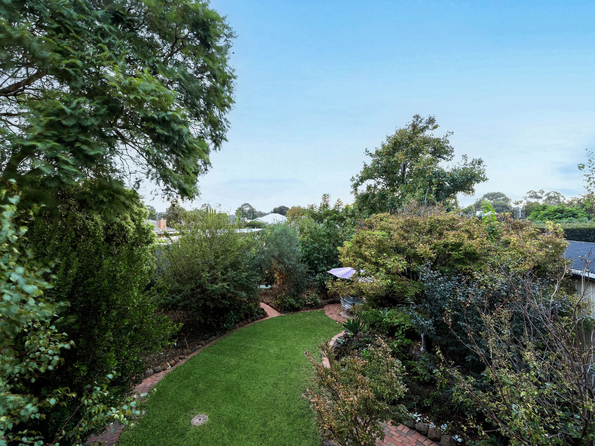 37 Myrtle Grove, Altona