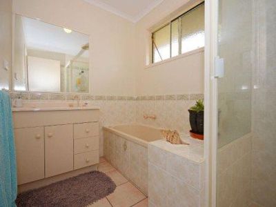 53 Chancellor Drive, Urraween