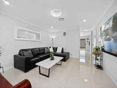 8B London Street, Blacktown