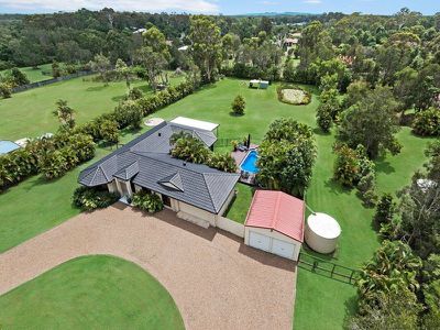 10 Craigslea Court, Cooroibah