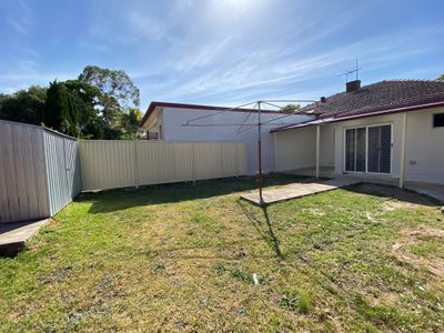 19 Edgbaston Road , Beverly Hills