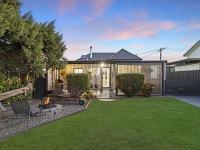37 Fifth Street, Weston
