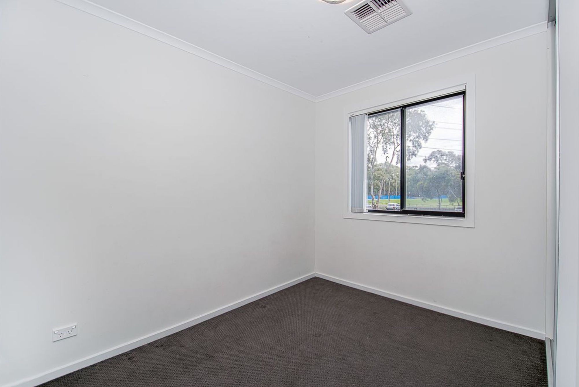 7 / 64 Rolleston Avenue, Salisbury North