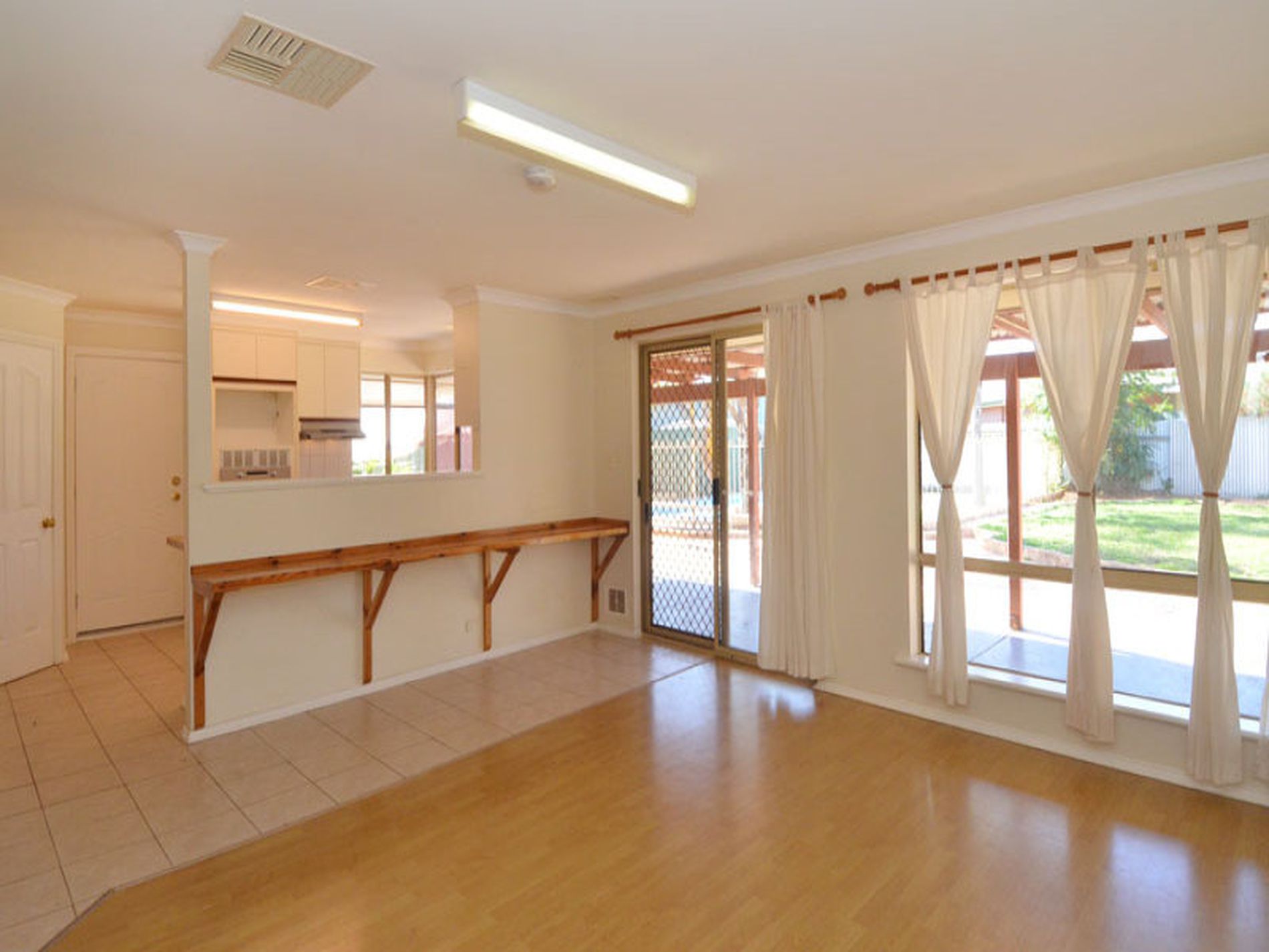 9 Kunanalling Avenue, Hannans