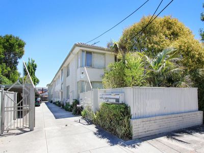 6 / 18 Roselea Street, Caulfield South