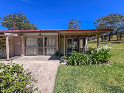323 Blackhead Road, Hallidays Point