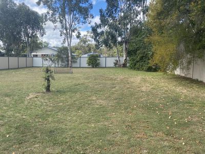 17 Deakin Crescent, Nanango