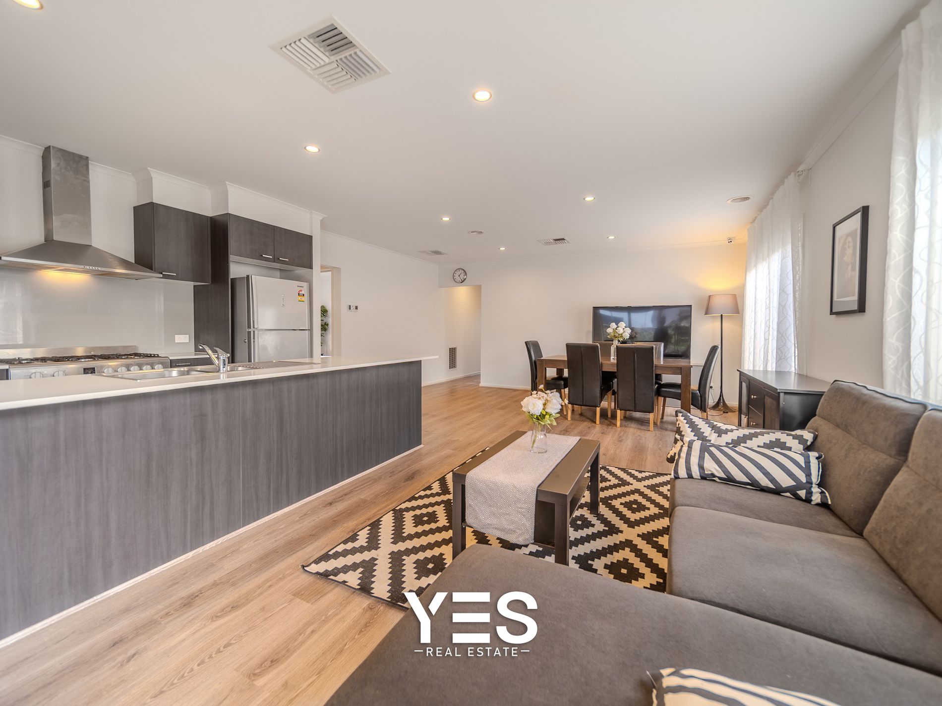 27 Langshan Road, Clyde North