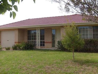 11 Provan Place, Dubbo