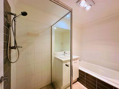 2 / 5 Rose Street, Moranbah