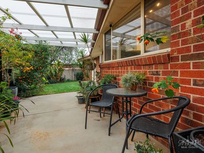 1 / 6 WHITEHALL COURT, Wodonga