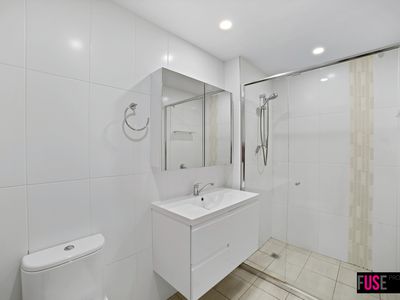 11 / 111 Canberra Avenue, Griffith