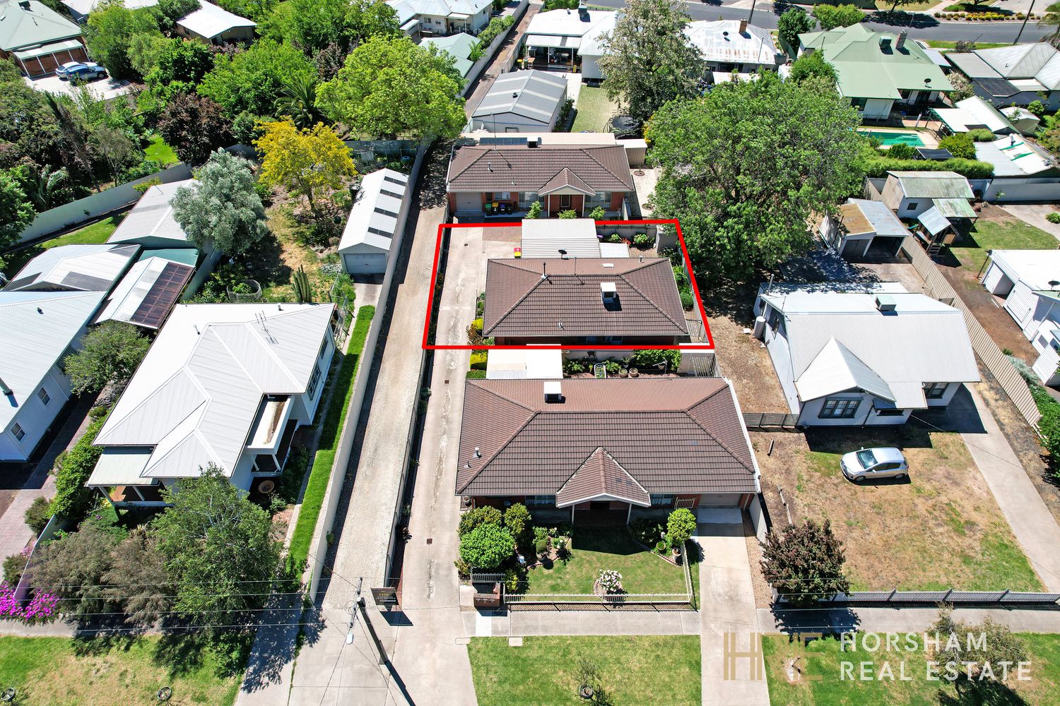 2 / 5 George Street, Horsham