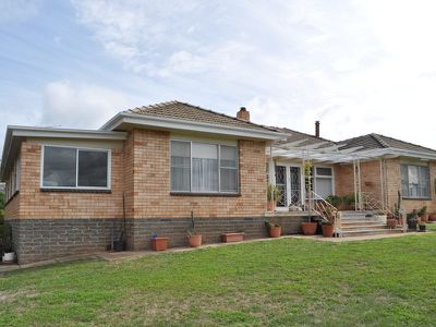 689 Mountain Creek Road, Mullengandra
