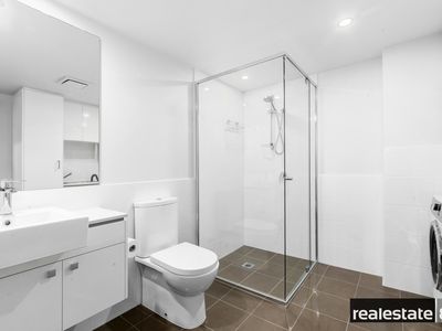 32 / 172 Railway Parade, West Leederville