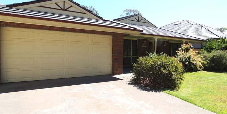 13 Gobur Street, Euroa