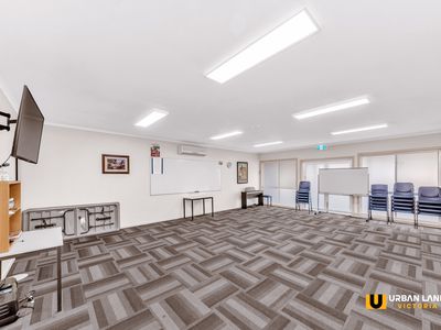 200-204 Princes Highway, Pakenham