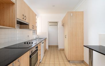 8 / 9 Carr Street, Coogee
