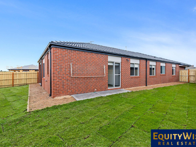 6 Communal Road, Wyndham Vale