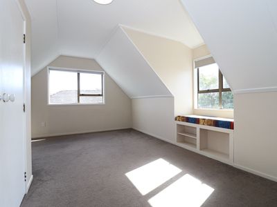 1 / 5 Rosca lane, Sunnyhills
